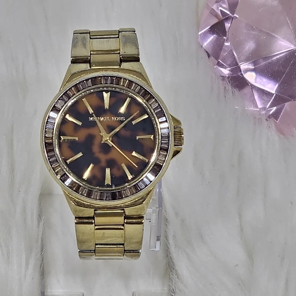 Michael kors women watch brown and gold color MK5723